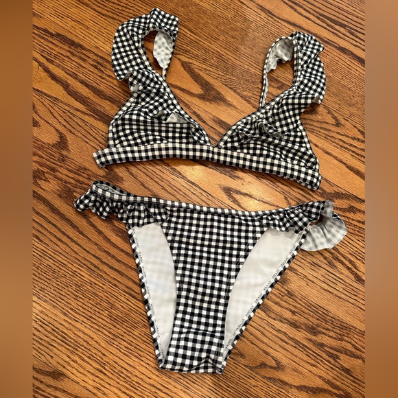 2 PIECE SET NWT Women’s Montauk Bikini Gingham NWOT 2 Piece Set - Picture 5 of 9